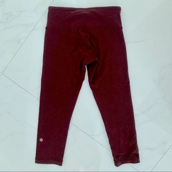Lululemon Wunder Under Crops Burgundy Red Sz 4 - Picture 1 of 4
